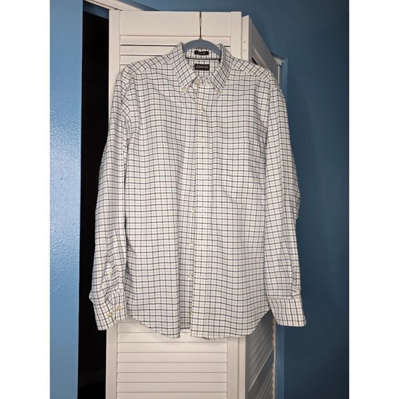 St. Johns Bay Iron-Free Medium Plaid Button-Down Shirt 100% Cotton White & Blue - Picture 7 of 16